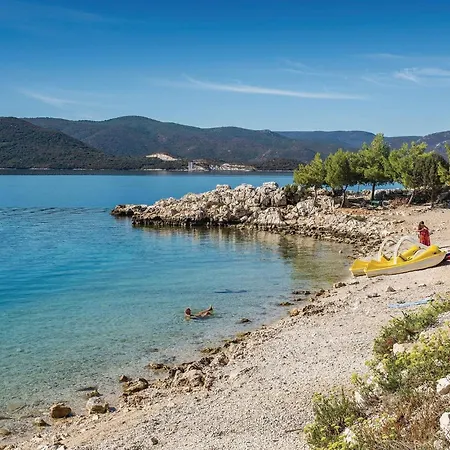 Διαμέρισμα One-bedroom In Komarna *